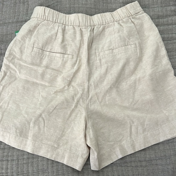 Gap tan Linen shorts - Picture 4 of 5